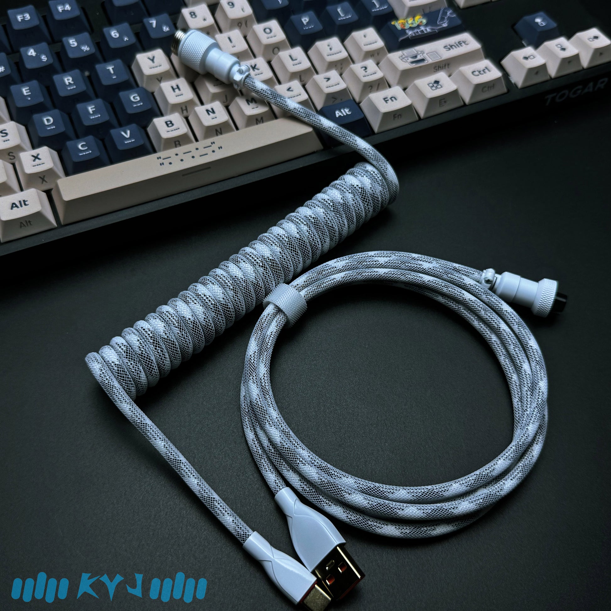 Custom Coiled Type-C Aviator Cable for Mechanical Keyboards – 8K Magnetic Switch Data Cable - Titan Nation